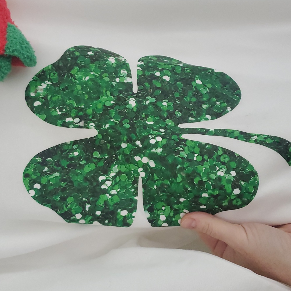 St Patrick's Day Lucky Bundle Sweatshirt And Fuzzy Socks - Picture 2 of 6